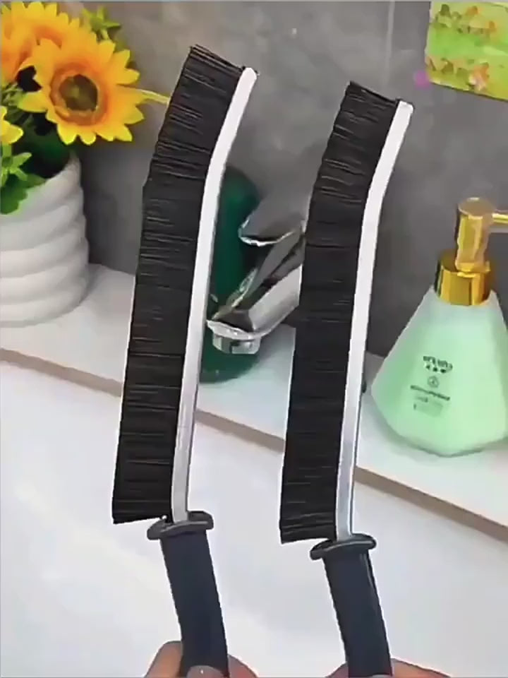 Brosses de nettoyage pour les endroits difficiles d’accès